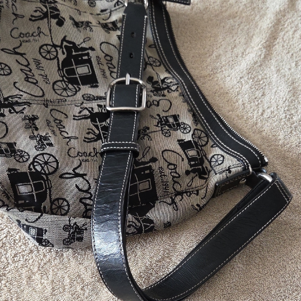 Coach  Carriage Print Shoulder Bag - Picture 5 of 7